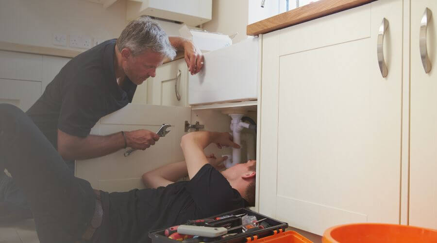 Local annual plumbing maintenance in Mineral Point, MO